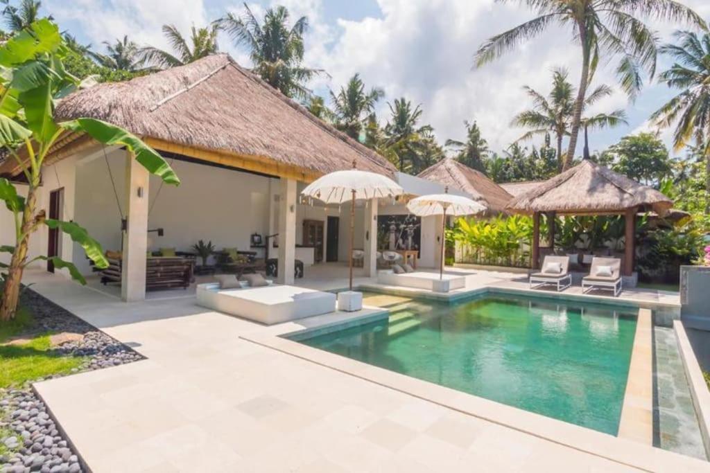 Villa Hidden Pearl, With Private Cook And Pool Karangasem Esterno foto